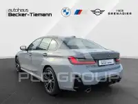 2025 BMW 330