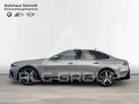 2025 BMW 540