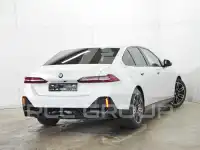 2025 BMW 540