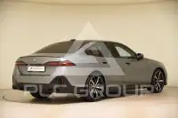 2025 BMW 540