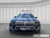 2025 BMW 540