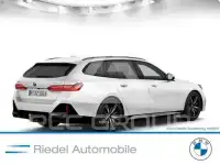2025 BMW 540