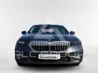 2025 BMW 550