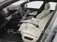 2025 BMW 550