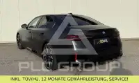 2025 BMW 550