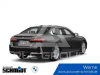 2025 BMW 550