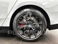 2025 BMW 550