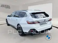 2025 BMW 550