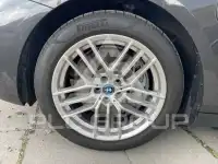 2025 BMW 550