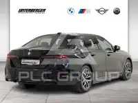2025 BMW 550