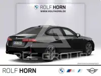 2025 BMW 550