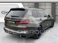 2025 BMW X7