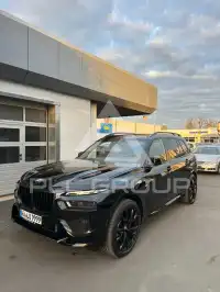 2025 BMW X7