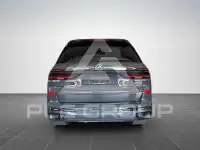 2025 BMW X7