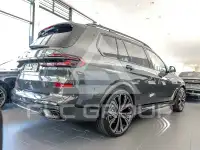 2025 BMW X7