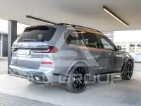 2025 BMW X7