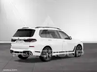 2025 BMW X7