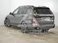 2025 BMW X7