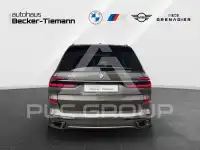 2025 BMW X7