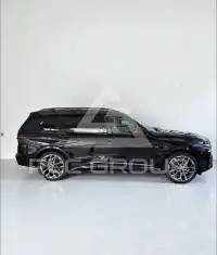 2025 BMW X7