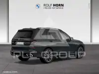 2025 BMW X7