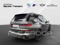 2025 BMW X7