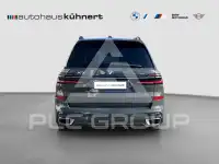 2025 BMW X7