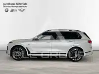 2025 BMW X7
