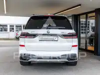 2025 BMW X7