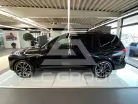 2025 BMW X7