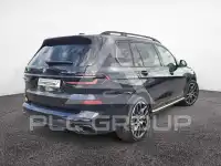 2025 BMW X7
