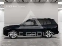 2025 BMW X7