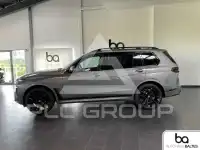 2025 BMW X7