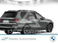 2025 BMW X7