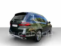 2025 BMW X7