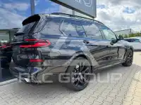 2025 BMW X7