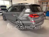 2025 BMW X7