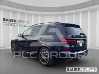 2025 BMW X7