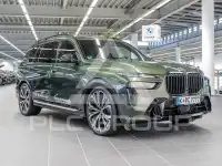2025 BMW X7