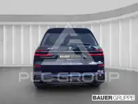 2025 BMW X7
