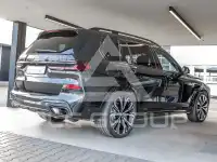 2025 BMW X7