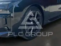 2025 BMW M760