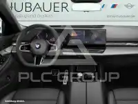 2025 BMW 520