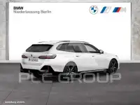 2025 BMW 520