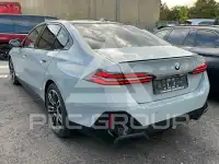 2025 BMW 520