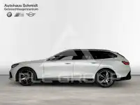 2025 BMW 520