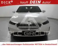 2025 BMW 520