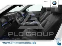 2025 BMW 520