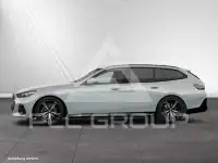 2025 BMW 520
