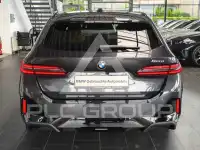 2025 BMW 520